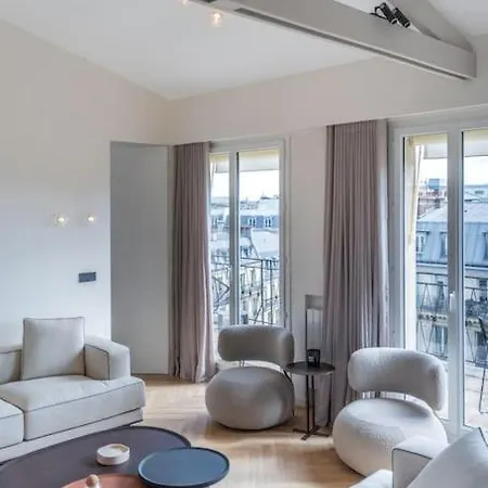 Lägenhet Luxueux Haussmannien Avec Vue Sur Paris