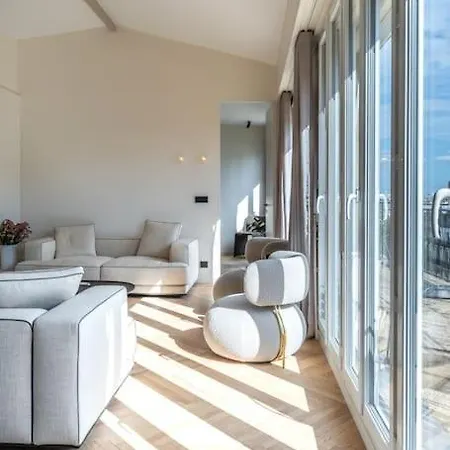 Luxueux Haussmannien Avec Vue Sur Paris