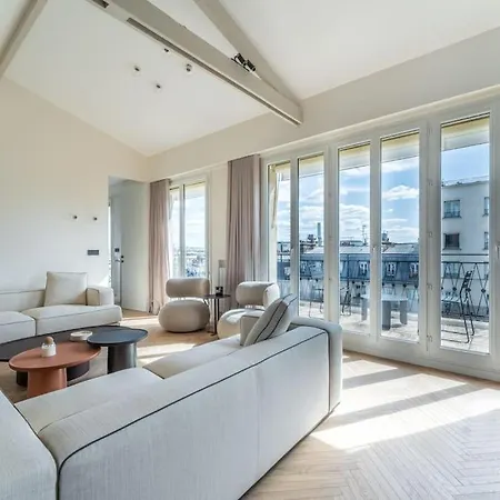 Luxueux Haussmannien Avec Vue Sur Lägenhet Paris
