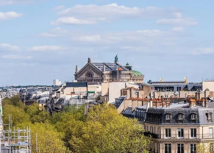 Luxueux Haussmannien Avec Vue Sur דירה *